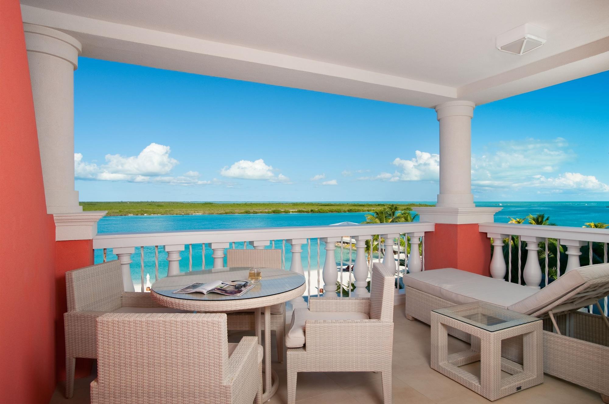 Blue Haven Resort- All Inclusive Grace Bay Extérieur photo